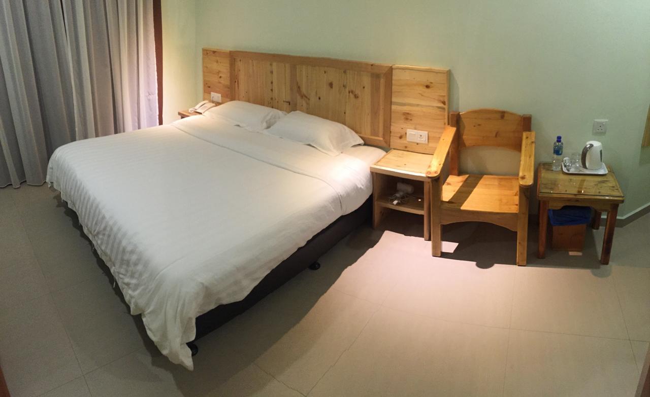 Semerah Garden Hotel Pontian Kecil Zewnętrze zdjęcie