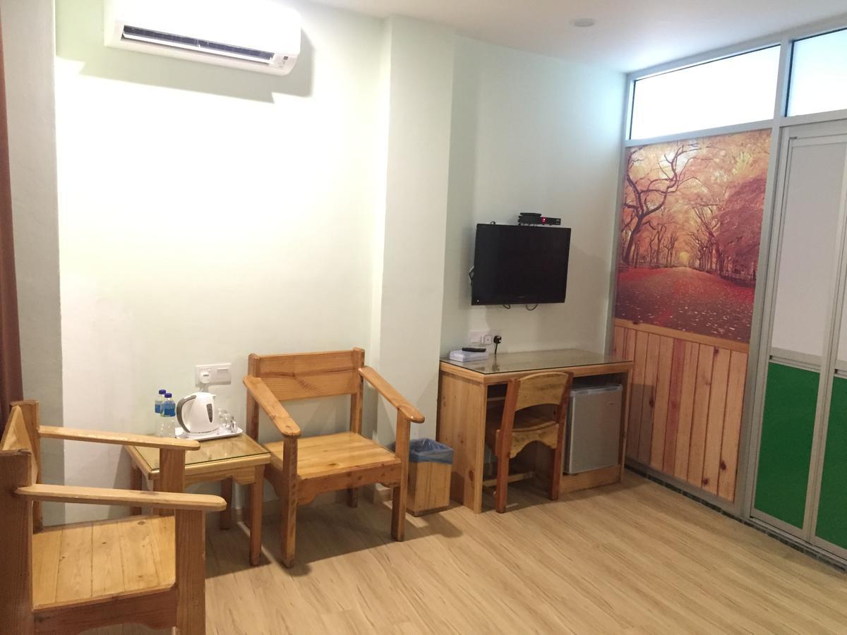 Semerah Garden Hotel Pontian Kecil Zewnętrze zdjęcie