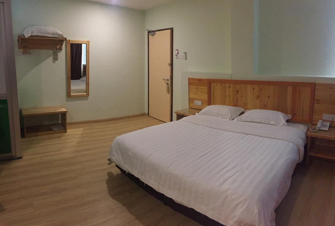 Semerah Garden Hotel Pontian Kecil Zewnętrze zdjęcie